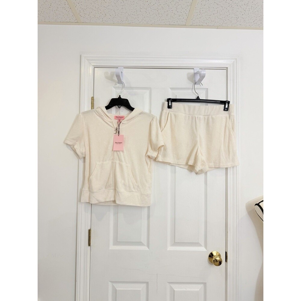 Juicy Couture Oyster Terry Cloth Short Sleeve Hoodie and Shorts Set XL NWT - Picture 3 of 11